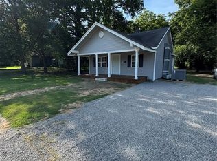 102 W Clipper St, Kennett, MO 63857