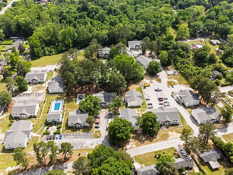 Arbor Landing Apartments — Photo 15