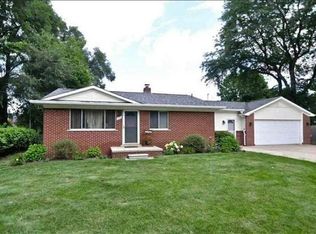 4943 19 Mile Rd, Sterling Heights, MI 48314