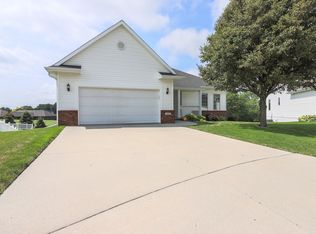 1441 Abercorn Dr, Council Bluffs, IA 51503