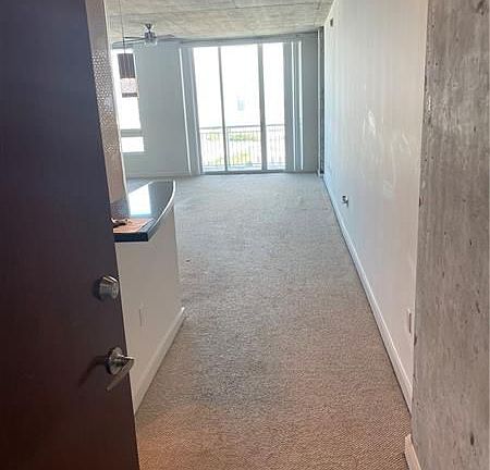 4th image of 300 S Australian Ave Unit 1403