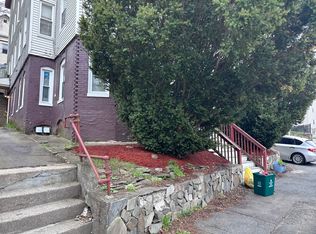 16 Groton Pl #3, Worcester, MA 01604