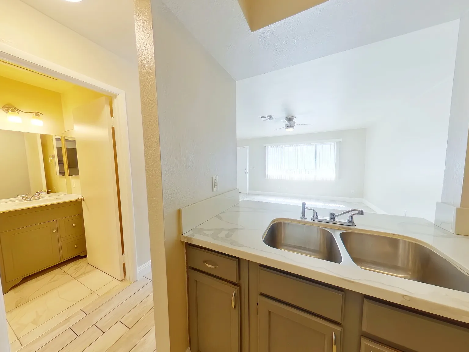 1640 Athol Avenue - H-23 — Photo 2