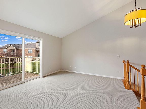 3rd image of 5207 Glenbrook Trl #23