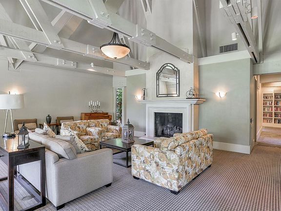 2nd image of 649 Woodside Ln #1