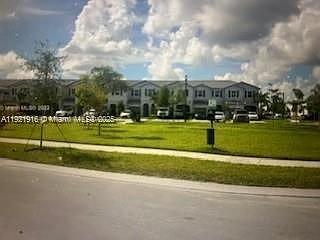 1st image of 2631 SE 11th St