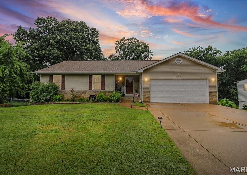 1st image of 4877 Eva Rue Ln