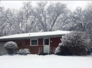 2303 Kennedy Dr, East Moline, IL 61244