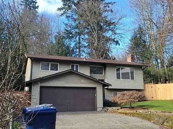 2nd image of 1030 204th Pl SE