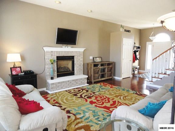2nd image of 1435 Plum Creek Dr
