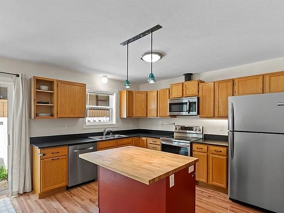 4th image of 2339 E Ann St