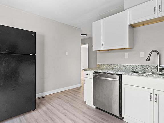 5th image of 5409 Aspen Ave #5409