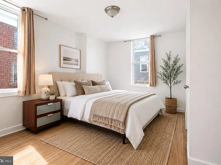 116 N Salford St — Photo 12