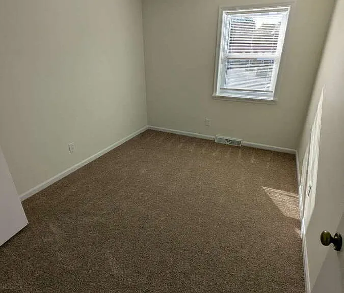 31 Maplewood Ct #D — Photo 11