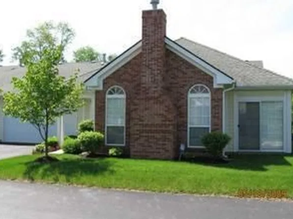 124 Orchard Oak Dr, Blacklick, OH 43004