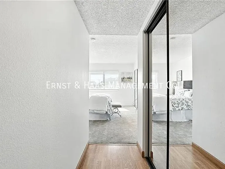 955 E 3rd St #304 — Photo 16