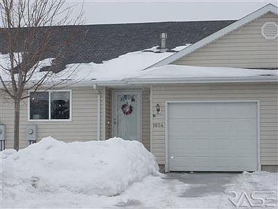 1st image of 1804 S Campbell Trl