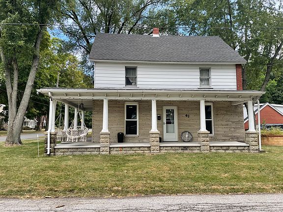 3rd image of 47 N Illinois St