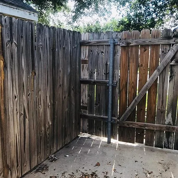 423 La Mancha Dr #3 — Photo 15