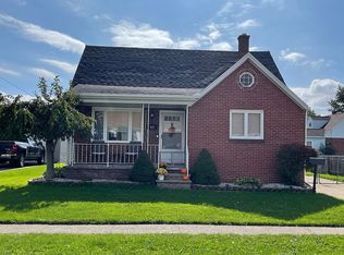 113 Sharon Pkwy, Lackawanna, NY 14218