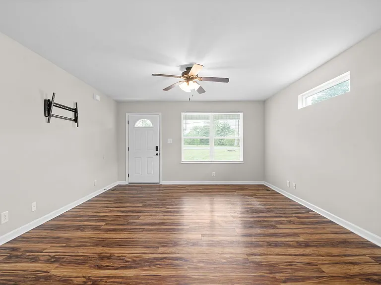 1709 Evans Rd #A — Photo 15