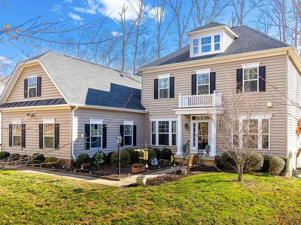 12808 Classic Springs Dr, Manassas, VA 20112