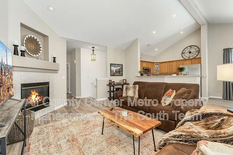 2 bed, 2.0 bath, 1311 sqft, $2,495 — Photo 3