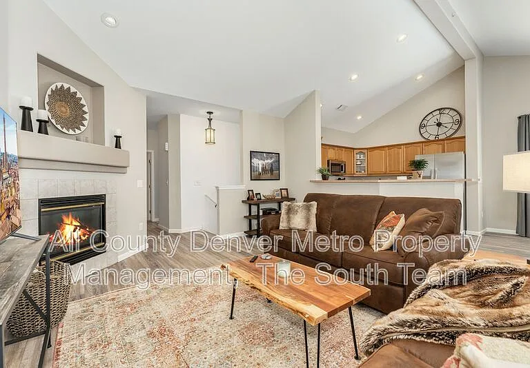 8309 S Independence Cir #208 — Photo 3