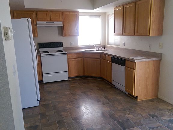 4th image of 5907 Brennan Ave