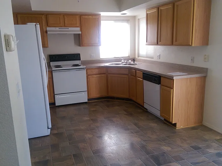 5907 Brennan Ave — Photo 4