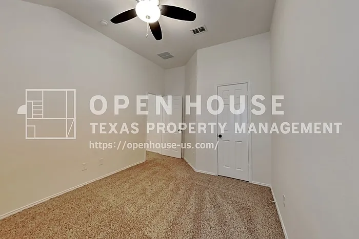 405 Hackberry Dr — Photo 13