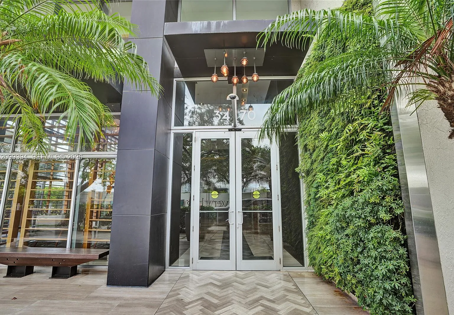 Two Midtown Miami Condo — Photo 1