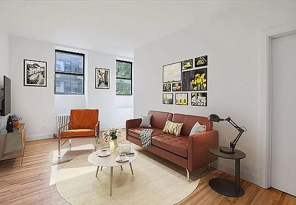 3rd image of 401 W 45th St APT 3A