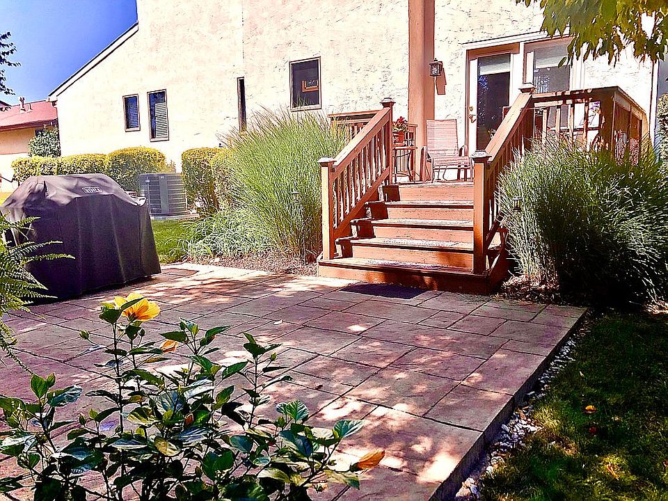2nd image of 2867 Buxton Ln