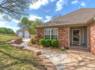 230 S 176th Pl W, Sand Springs, OK 74063