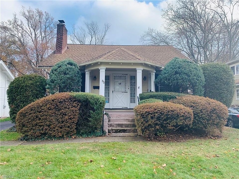 1st image of 35 Melbourne Ave