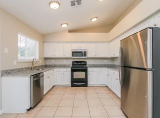 883 S Canal Dr, Gilbert, AZ 85296