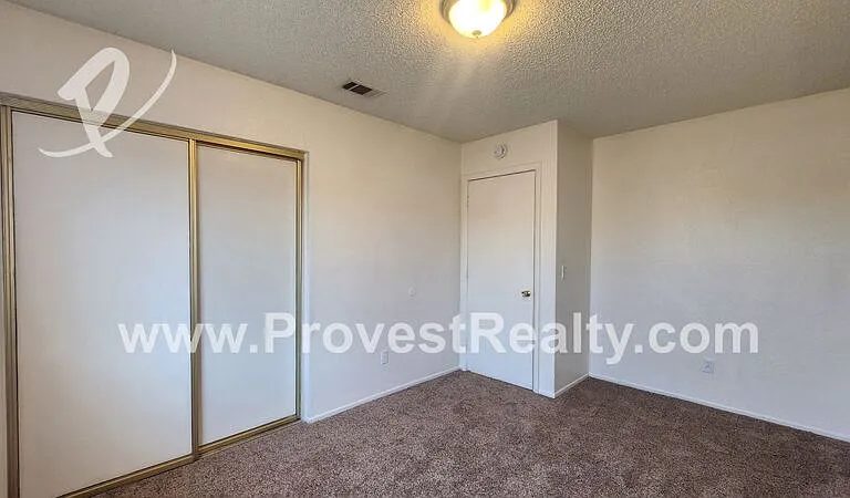 21777 Panoche Rd #5 — Photo 12
