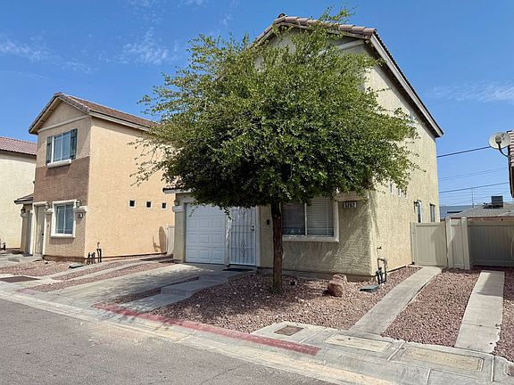 2nd image of 5262 Paradise Skies Ave