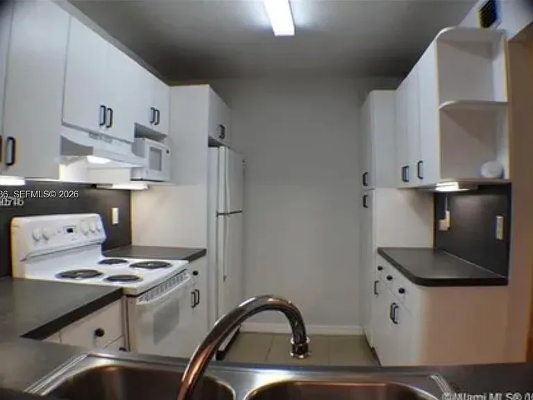 8540 SW 149th Ave #817 — Photo 8