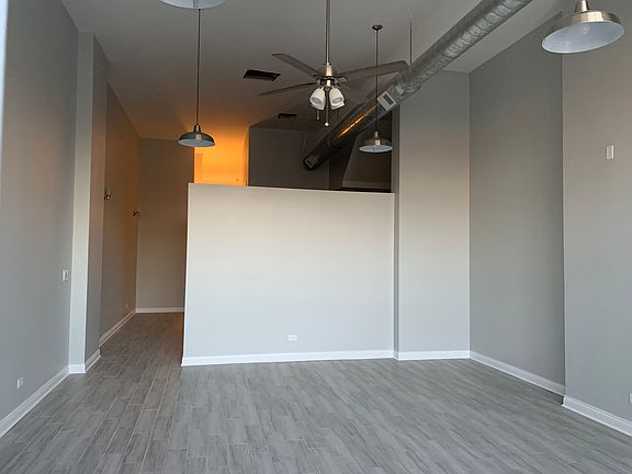 3rd image of 4006 S Western Ave APT 1