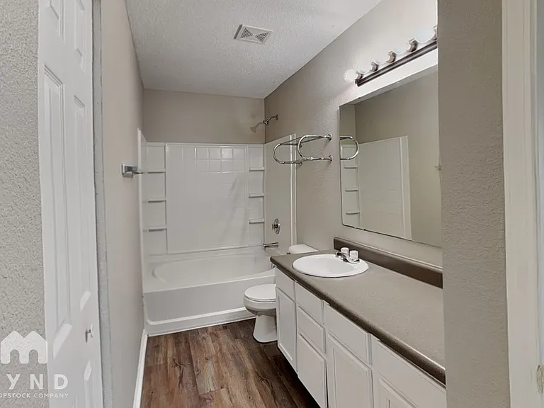 12632 Endurance Dr — Photo 9
