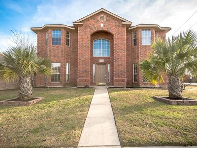 472 Sugar Mill Dr, Cedar Hill, TX, 75104