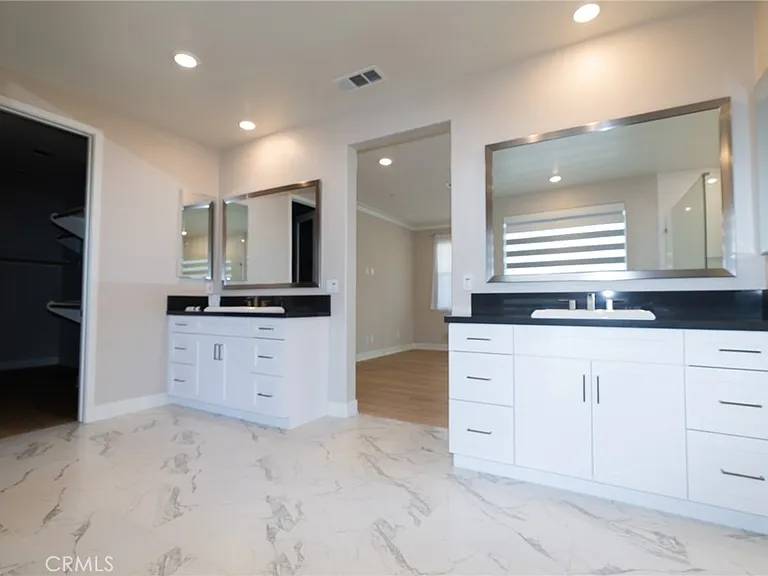 70 Sagan Way — Photo 22