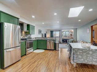 350 Oakwood Dr APT 16, New Brighton, MN 55112