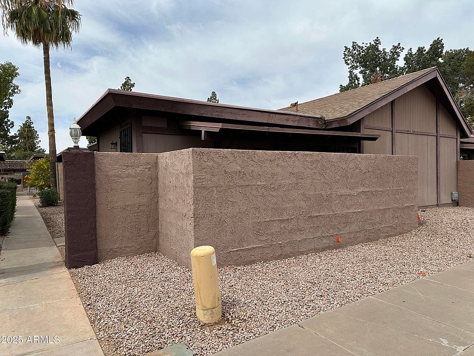 1st image of 924 S Hacienda Dr Unit D