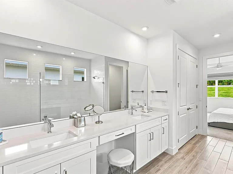 11724 SW Aquila Way — Photo 30