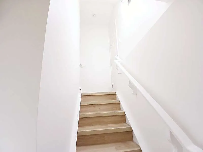 2 bed, 1.0 bath, 600 sqft, $950 — Photo 2