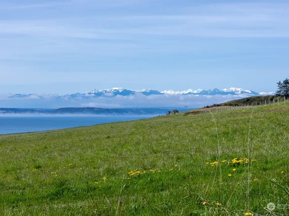 1788 Rebecca Drive, Coupeville, WA 98239