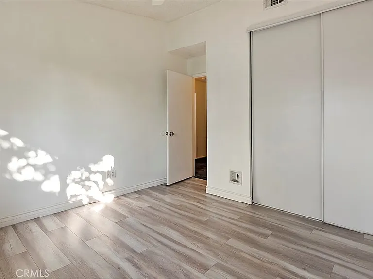 8707 Cedros Ave #7 — Photo 25